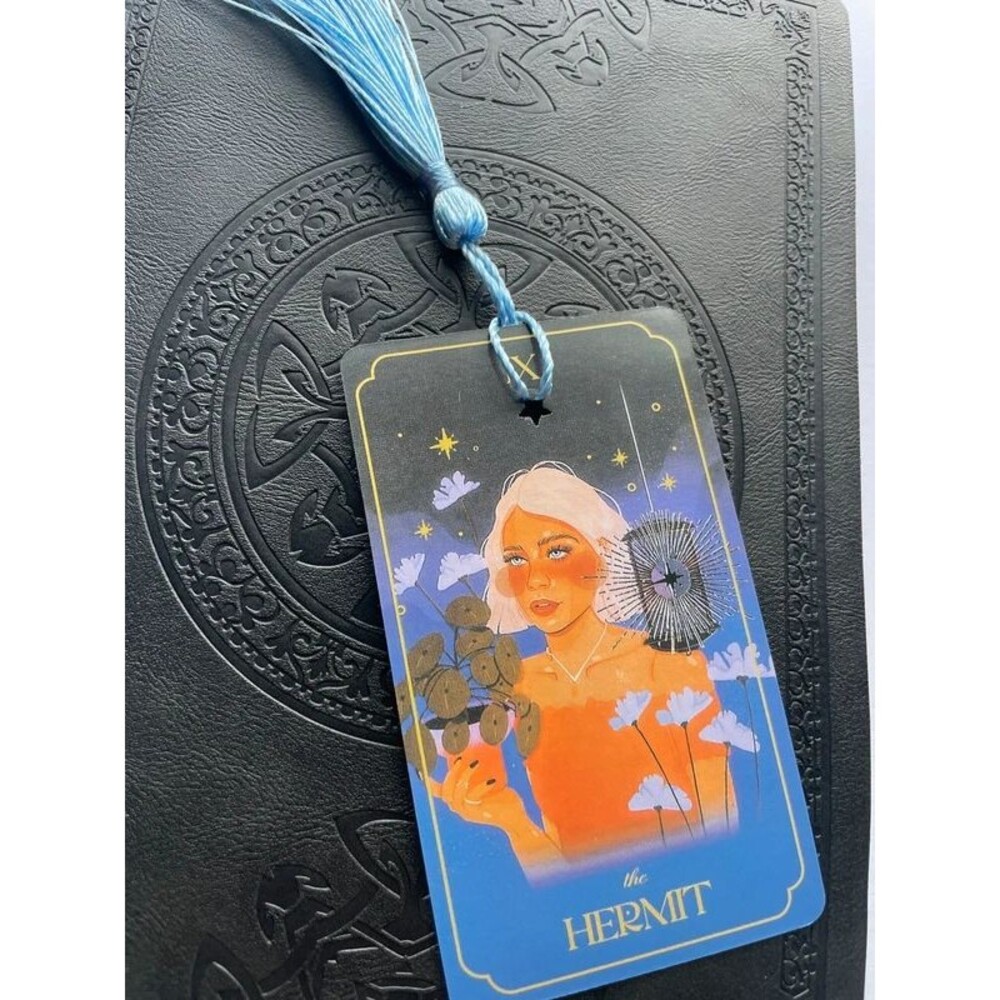 Bookmark The Hermit tarot card